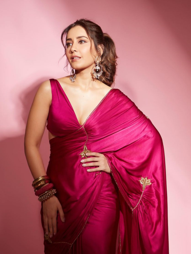 Raashii Khanna Gorgeous In Pink Saree