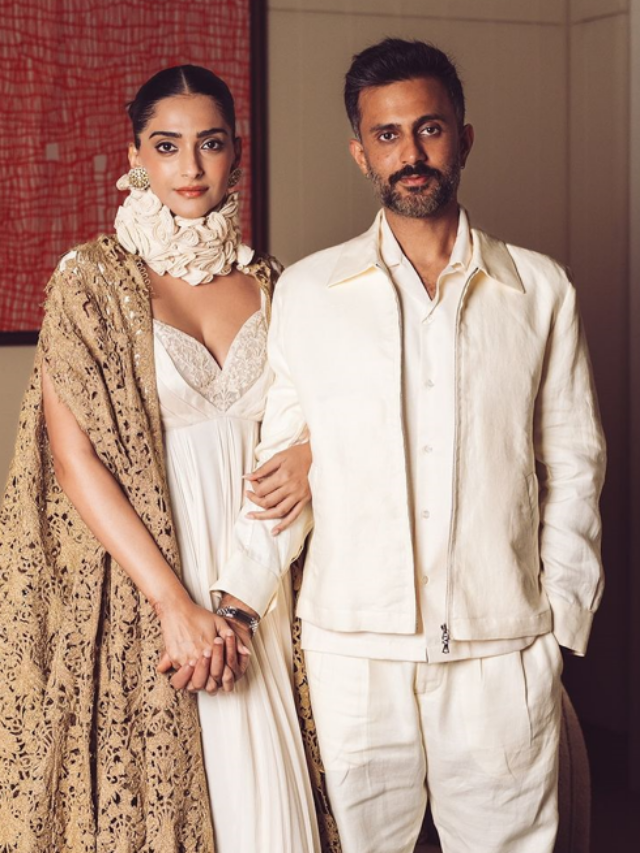 sonam kapoor and anand ahuja Diwali Clicks