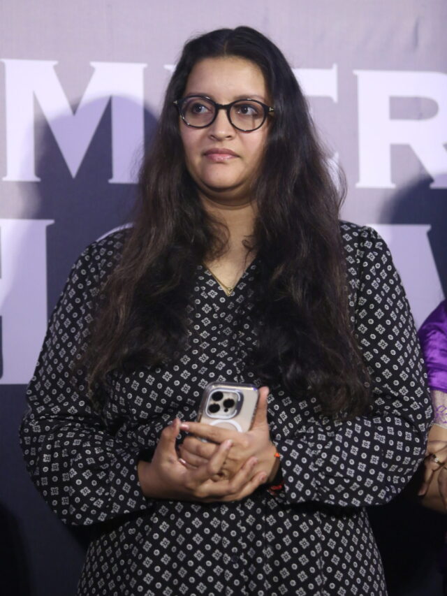 RenuDesai @ 1000Words Press Meet