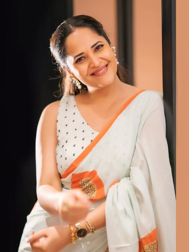 Anasuya Bharadwaj Elegant Look