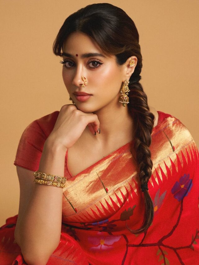 Janhvi Kapoor Celebrates Ganesh Chaturthi