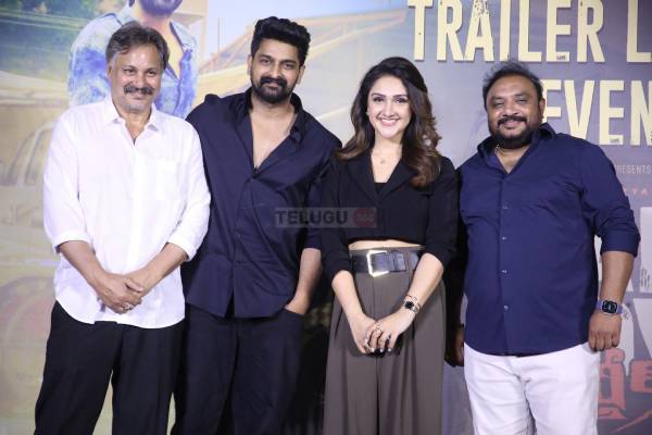 Photos : Bad Boy Karthik Movie Trailer Launch Event