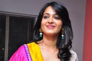 స్వీటీ బర్త్ డే.. ఓ స్వీట్ న్యూస్