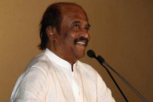ర‌జ‌నీ ఆవేశానికి అప్పుడే తూట్లు