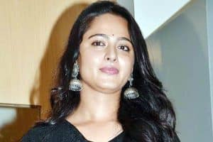 హమ్మయ్య.. అనుష్కను చూపిస్తారట