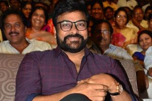 మాజీ మంత్రి రఘువీరా రెడ్డి పై చిరంజీవి ప్రశంసలు జల్లు