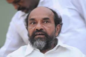 టిక్కెట్లు ఇవ్వకపోతే బంద్..! ఇదేంది ఆర్.కృష్ణయ్య ..?