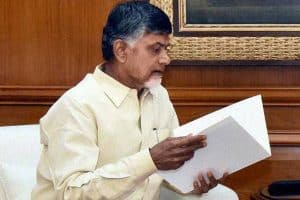 కోర్టు కెళ్తామ‌ని ఇక్క‌డ‌… విన‌తి పత్రాల‌తో అక్క‌డ‌..!