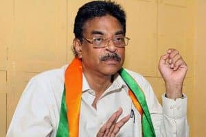 రైల్వేజోన్ కోసం హ‌రిబాబు ఇంకా ప్ర‌య‌త్నిస్తున్నార‌ట‌..!