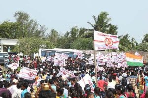 అఫీషియ‌ల్‌:  చిరు ఫ్యాన్స్ జ‌న‌సేన‌లోకి