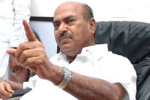 సీమను తెలంగాణలో కలపాలంటున్న పెద్ద జేసీ !