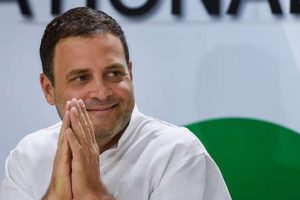 “కిరీటం” లేకపోతేనేమి.. కాంగ్రెస్‌ను నడుపుతోంది రాహులేగా !?