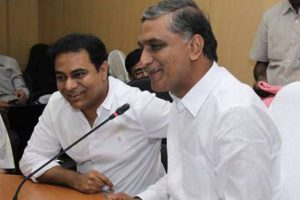 మంత్రి పదవి లేదని హరీష్‌ను ప్రిపేర్ చేసినట్లేనా..?