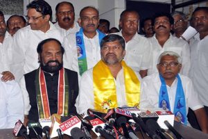మ‌హా కూట‌మిలో పార్టీల మధ్య ఐక్యత సాధ్యమైనట్టే