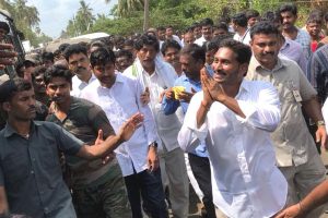 వైసీపీ కూడా చంద్రబాబుకే ప్రచారం..! ఇదేం వ్యూహం..?