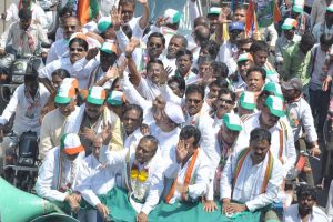 మైనింగ్ డాన్ రాజకీయ కోట కూలిపోయినట్లే..! బళ్లారి ఇక కాంగ్రెస్ దే..!!