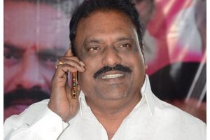 రాజేంద్రనగర్ రివ్యూ :  ఎంఐఎం కోసం ప్రకాష్‌గౌడ్‌ను కేసీఆర్ డమ్మీ అభ్యర్థిగా మార్చారా..?