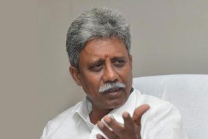 మాణిక్యం వర్సెస్ బాపిరాజు..!  రాజకీయ అభివృద్ధిలో ఎవరు మేటి..?