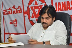 తెలంగాణలో జనసేన మద్దతు ఎవరికి..? 27న నిర్ణయం తీసుకోనున్న పవన్..‍‍!