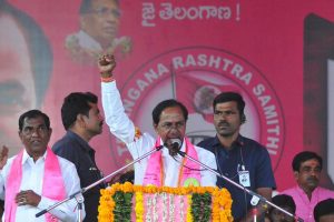 సూట్ కేసులు అందనందుకే సోనియా గాంధీ బాధ : కెసిఆర్