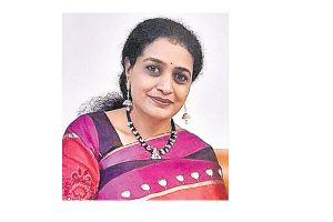 నందమూరి సుహాసిని వెనుక నందమూరి భువనేశ్వరి..!