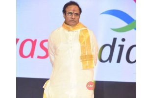 నాన్న‌గారు చేయ‌ని రెండు పాత్ర‌ల్ని నేను చేశా:  బాల‌కృష్ణ‌