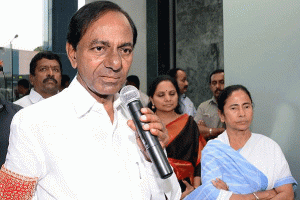 దీదీ పిలుస్తున్నారు…కేసీఆర్ పలుకుతారా..?