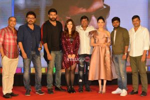 దిల్‌రాజు స్క్రిప్టు లేకుండానే షూటింగ్‌కి వెళ్లిపోయాడా..?
