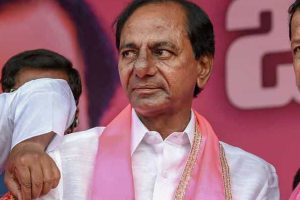 చైతన్య : తెలంగాణ ఉద్యోగులు ఇంతగా ఎలా సరెండర్ అయ్యారు..?