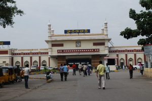 సంక్రాంతి ఎఫెక్ట్ : బోసిపోతున్న హైదరాబాద్