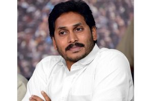 చైతన్య :  జగన్‌కు సగటు ఆంధ్రుడికి ఉన్న ఆత్మగౌరవం ఉండదా..?