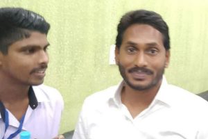 కోడికత్తి కేసులో ఎన్ఐఏ విచారణ …! ఇక విజయవాడలోనే..!