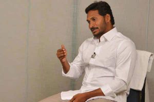 చైతన్య  :  గెట్ వెల్ సూన్‌ జగన్..! మీడియా నీ కోసం పని చేయదు..!