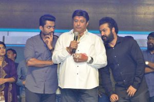 బాలకృష్ణ నోట `తారక్… మన కుటుంబం`