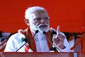 స‌రిహ‌ద్దుకి అవ‌త‌లి మాట‌లేనా… ఇవ‌త‌లి ప‌రిస్థితులకు ప్రాధాన్య‌త ఏదీ?