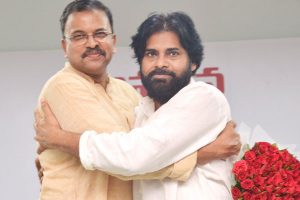 పవన్, వీవీ లక్ష్మినారాయణల పోటీ ఎక్కడ్నుంచి..?