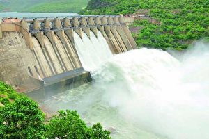 ప్రాజెక్టులపై ఐదేళ్ల రివ్యూ :  కళ్ల ముందు పోలవరం..! సీమకు కృష్ణా జలహారం..!