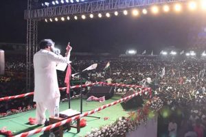 ఏపీకి దొడ్డి దోవన కేసీఆర్‌..! పవన్ విమర్శలకు జగన్ సమాధానం ఇస్తారా..!?