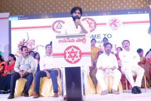 ఎకరానికి రూ. 8వేలు..! ఇది పవన్ కల్యాణ్ రైతు బంధు..!