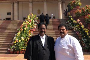 సుప్రీంకెళ్లి ప్లాన్డ్ గా ధియేటర్ల రెంట్లు మిగుల్చుకున్న లక్ష్మీస్ ఎన్టీఆర్ నిర్మాతలు..!