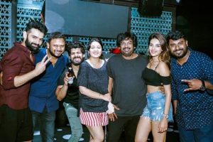 డ‌బ్బుల‌కు ప‌డిపోను:  ఛార్మి
