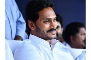 ప్రతిపక్షం కాదు, చానల్స్ కాదు, సోషల్ మీడియా విజయం ఇది