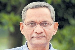 ఎడిటోరియల్ డైరక్టర్ రాజీనామా..! సాక్షిలో ఏం జరుగుతోంది..?