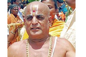 “డాలర్ శేషాద్రి” కన్నుమూత !