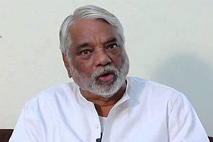 ఎంపీ కేకే ఫ్యామిలీ ఆక్రమించుకుంది – కేసీఆర్ రాసిచ్చేశారు !