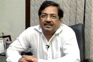మళ్లీ మెగా ఫోన్ ప‌ట్టుకోబోతున్న‌ బి.గోపాల్‌