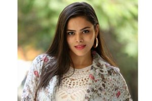హీరోయిన్ మిస్సింగ్ అంటూ పోలీసు కేసు, పబ్లిసిటీ స్టంటా?