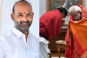 ఢిల్లీ నుంచి కేసీఆర్ రాక.. బండి సంజయ్ పోక..! అయితే నిజమేనా..?