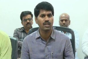 సుప్రీం చెప్పినా ఎన్నికలు జరిగే పరిస్థితి లేదన్న వెంకట్రామిరెడ్డి..!