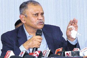 వాలంటీర్లకు షాక్ ఇచ్చిన ఎస్‌ఈసీ..!